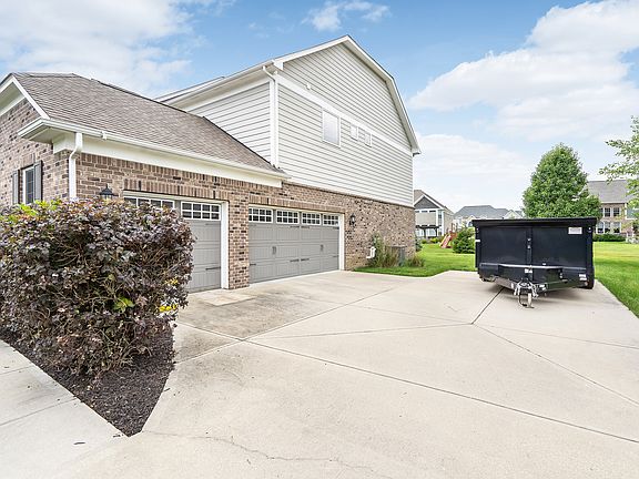 4th image of 10050 Kings Horse Way