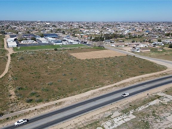 4th image of 22111 Hesperia Rd Lot C