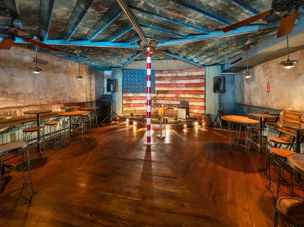 354 Grand Street image 5 of 13