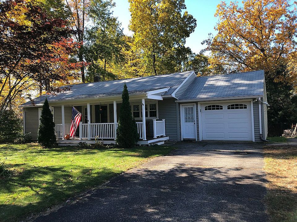 70 Yale Ave, Middlebury, CT 06762 Zillow