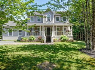 75 Rochester Dr, Hammonds Plains, NS B4B 1V5