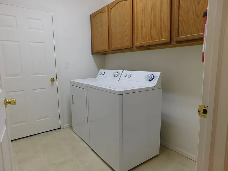 2485 Fountainhead Blvd #F-5 — Photo 16