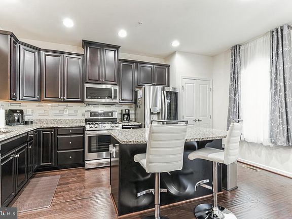 4th image of 12190 Montreat Pl