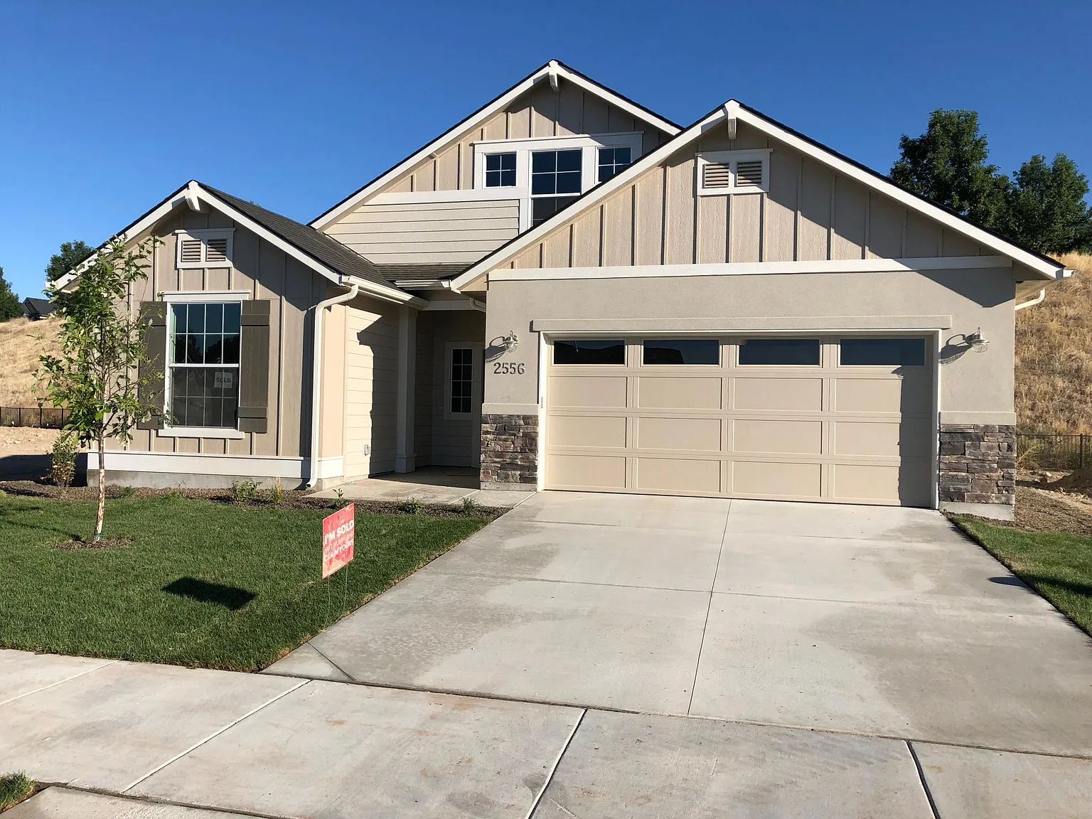 3 bed, 1848 sqft, $2,750 — Photo 1