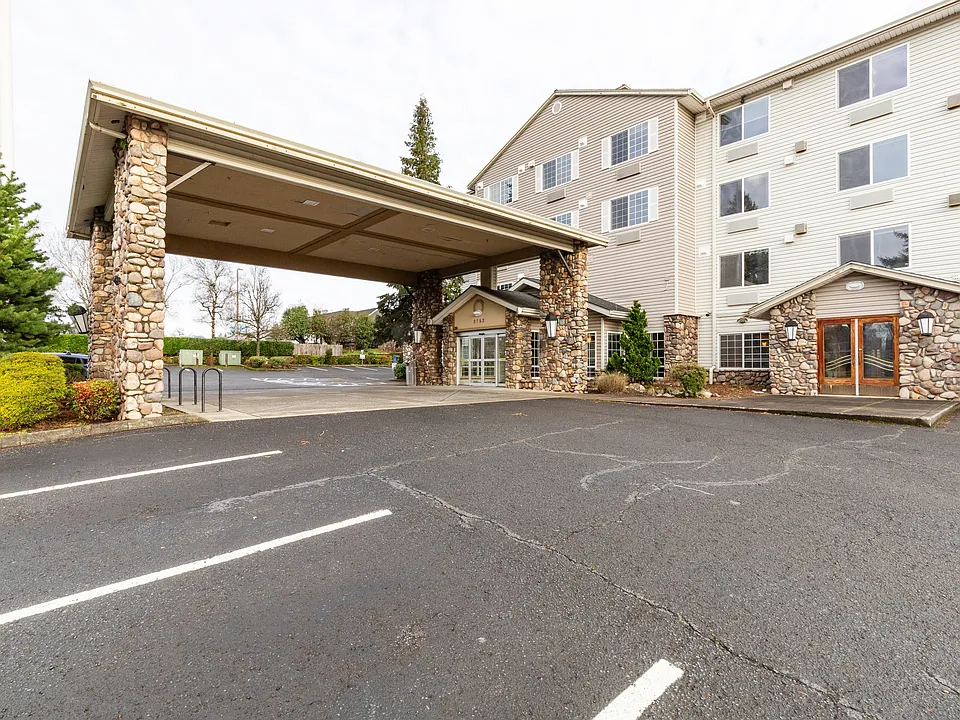 Woodland Flats Apartments
