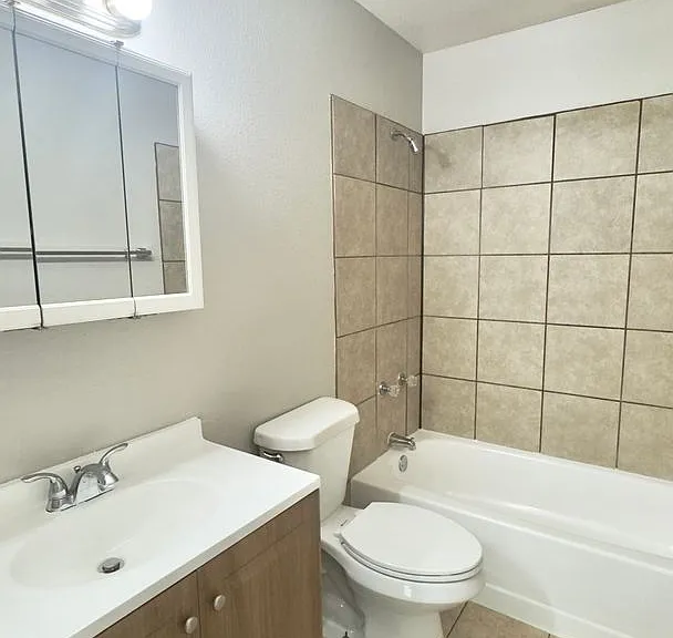 2609 E Dale St. — Photo 18