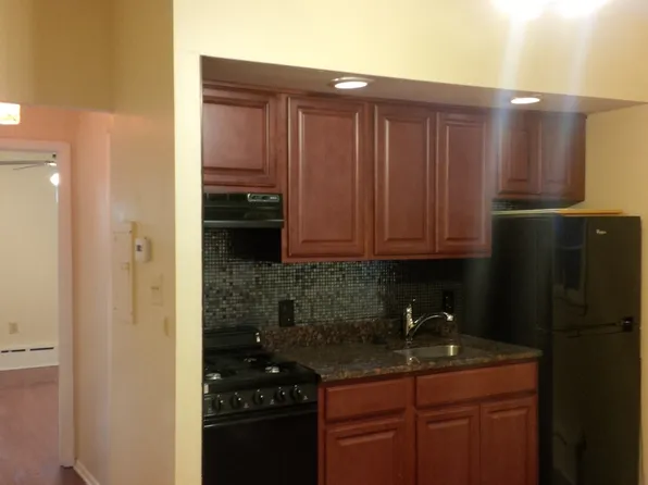 413 Pine Street, Philadelphia, PA 19107