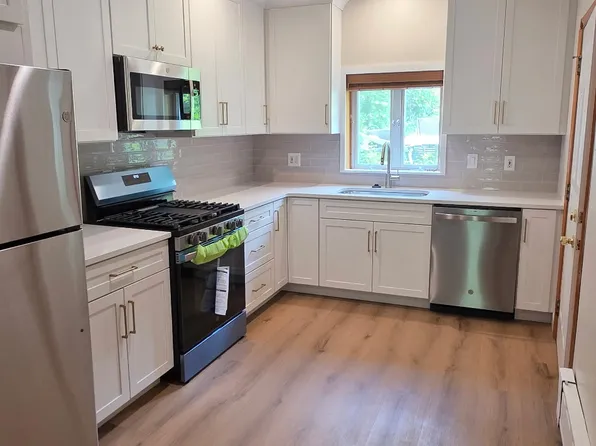 4481 Fleming St, Philadelphia, PA 19128