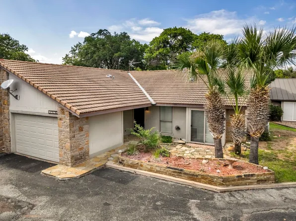 100 Bay Point Drive, Horseshoe Bay, TX 78657