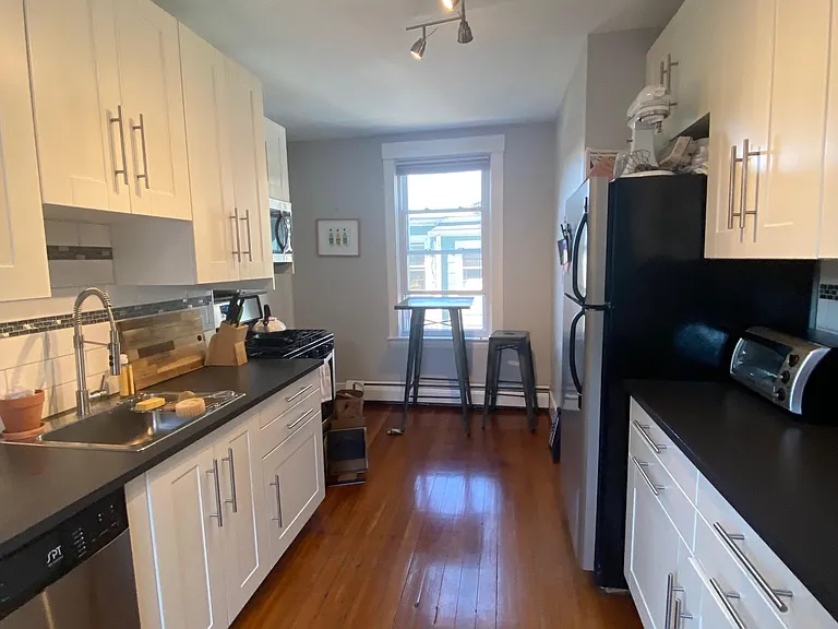 34 Springfield St — Photo 14