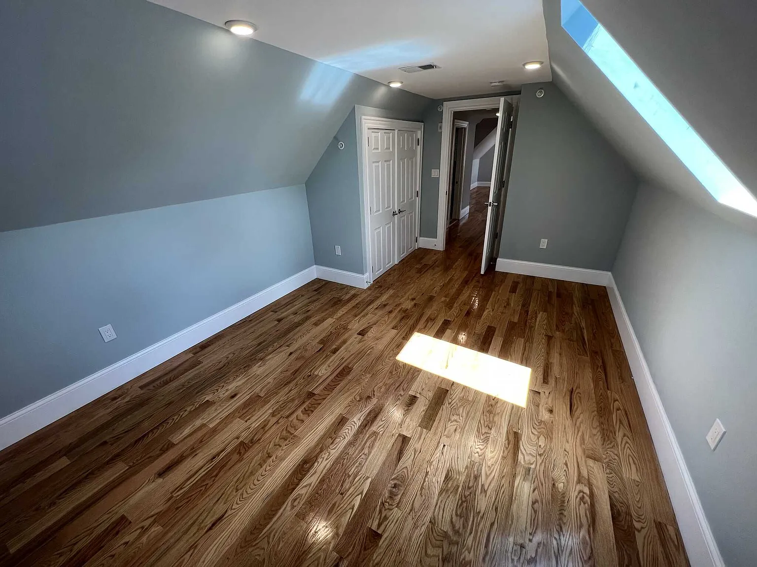 2 bed, $3,450 — Photo 2