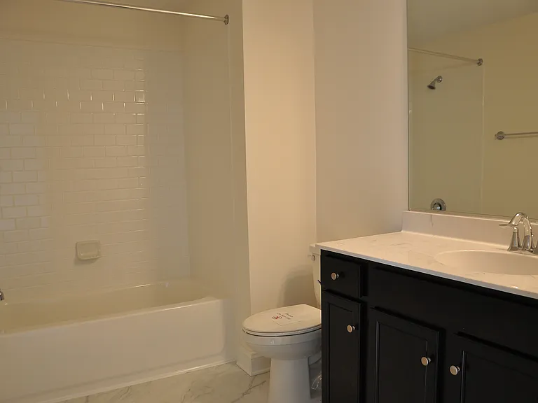 2045 Valley Ave #208 — Photo 10