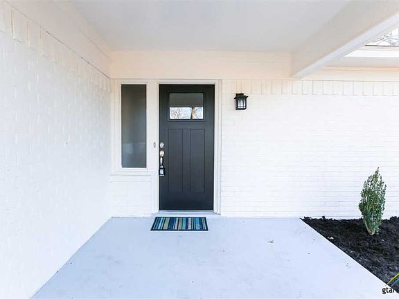 3rd image of 422 Fm 3052 N