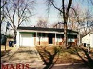 2405 Princess Dr, Saint Louis, MO