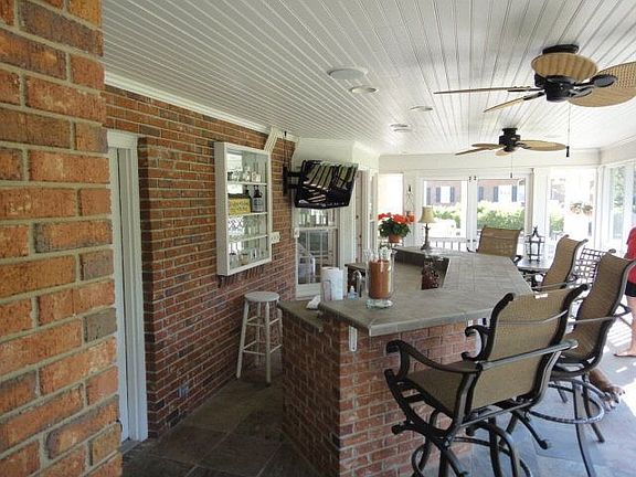 4th image of 513 Lodge Dr