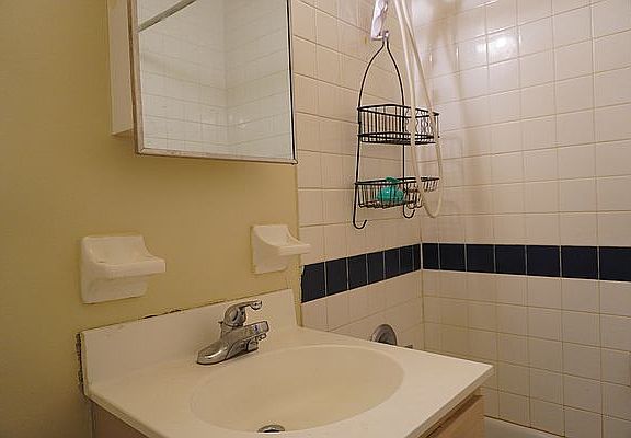 5th image of 2830 Frederick Douglass Blvd APT 3C