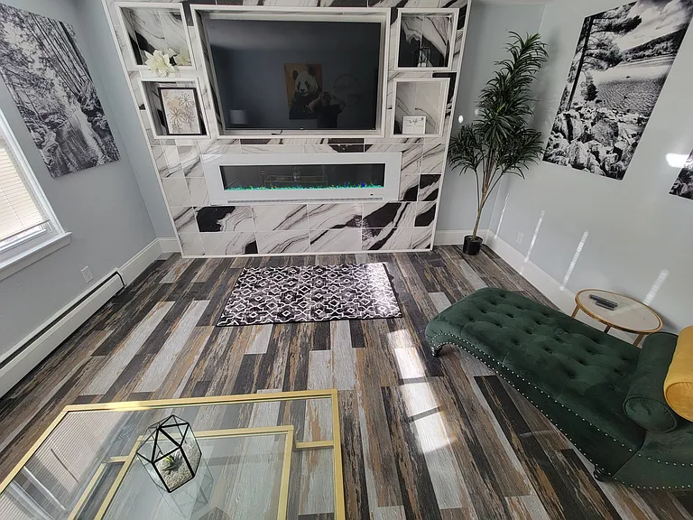405 S Railroad St #3 — Photo 6