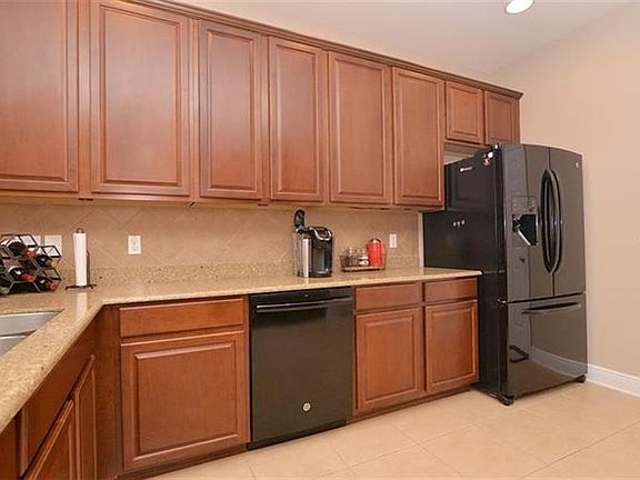5th image of 8122 Enchantment Dr #1701