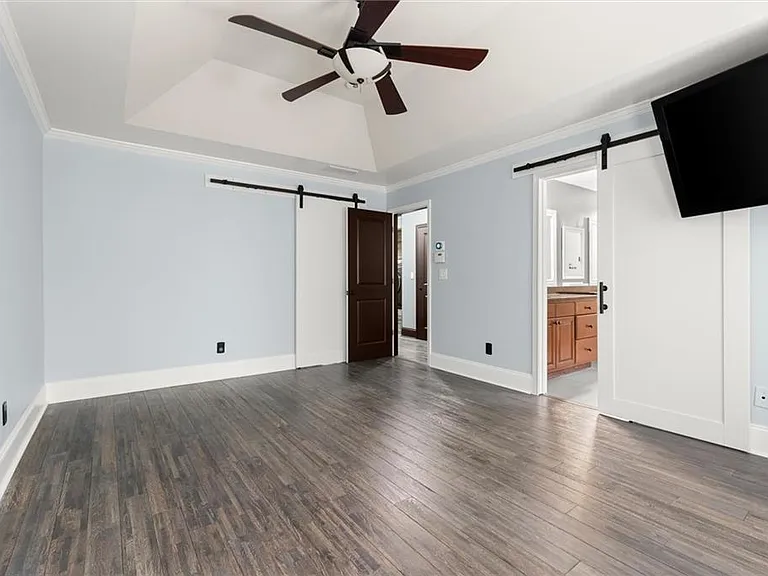 5583 Julian Pl — Photo 30