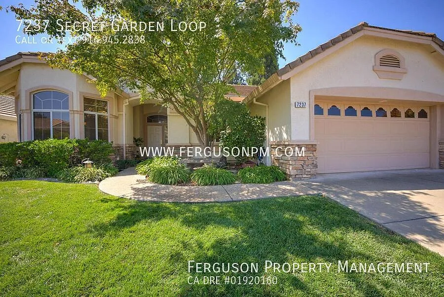 Two Bedroom Plus Den Yosemite Model with a Gorgeous Backyard — Photo 3