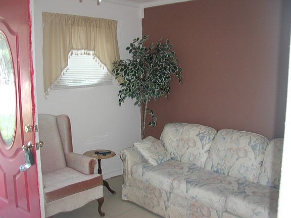 2nd image of 311 N Burton St