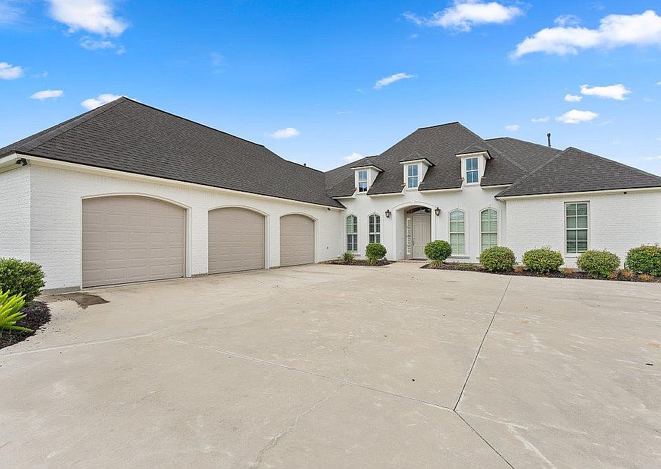 1st image of 6114 E Myrtle Bay Dr