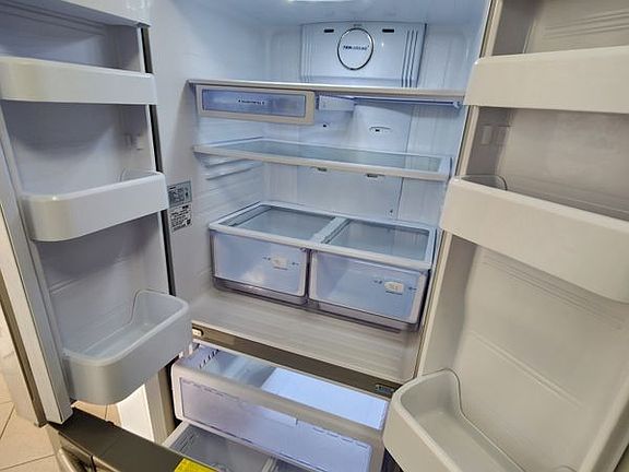 2nd image of 4700 Washington St APT 308