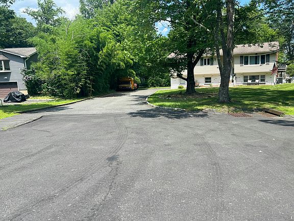 4th image of 4 N Cir
