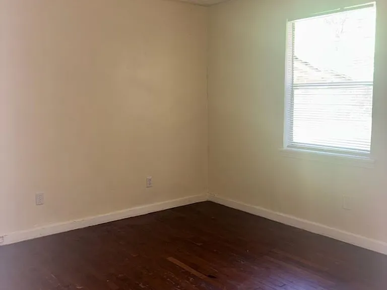 5076 London Ln — Photo 13