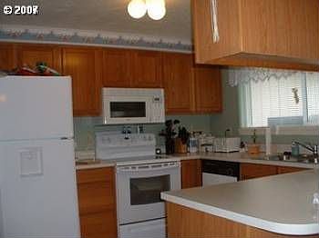 2nd image of 383 S 70th St