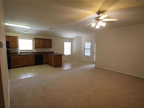 3rd image of 9605 Zaharias Dr