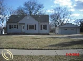 2160 E Thirteen Mile Rd, Warren, MI 48092