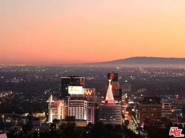 6331 Quebec Dr, Los Angeles, CA 90068