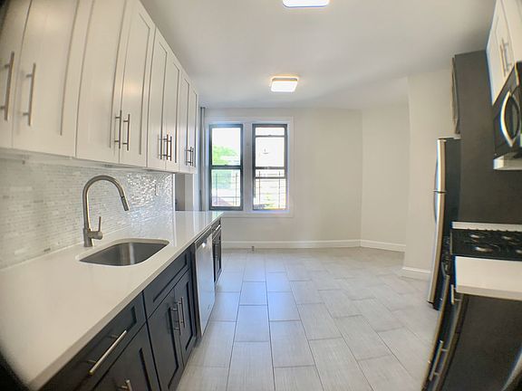 4th image of 58 Marble Hill Ave APT B42