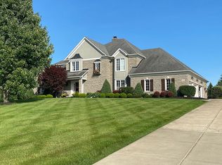 25 Birdsong Pkwy, Orchard Park, NY