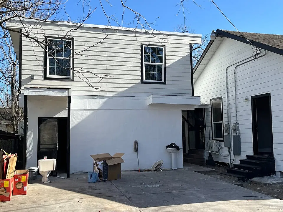 2 bed, 900 sqft, $1,290 — Photo 4