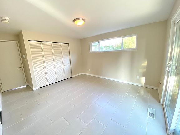 Family room / Home office #2
