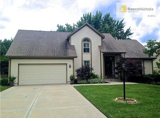 11111 W 114th Ter, Overland Park, KS 66210