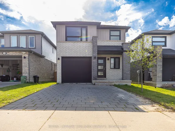 1994 Foxridge Cres, London, ON N6G 0L8