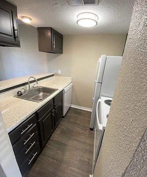 Kitchen Entry