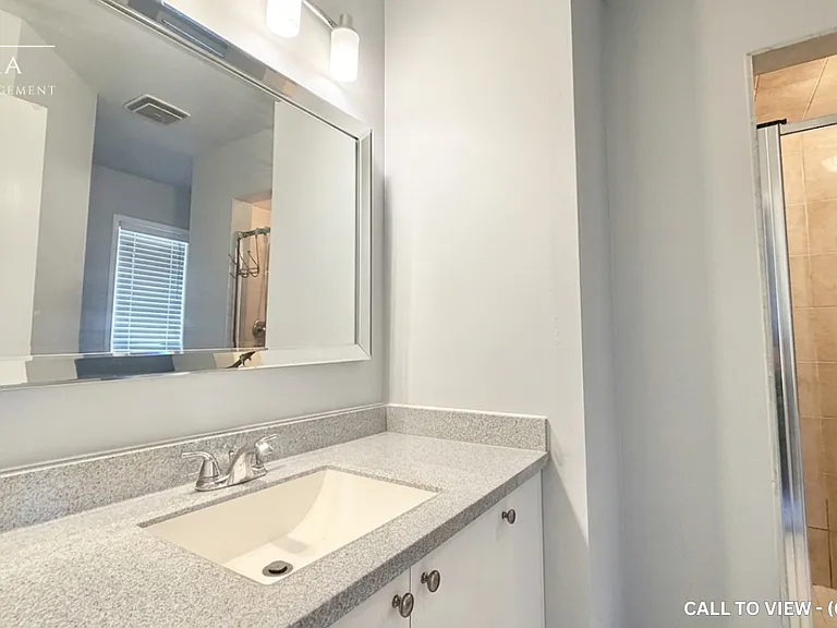 84 Olympia Cres #1 — Photo 10