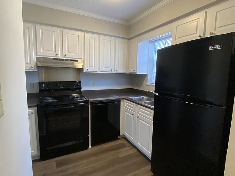 716 Verdant Dr #1 — Photo 12