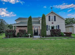 6970 Northwoods Rd, Arcade, NY 14009