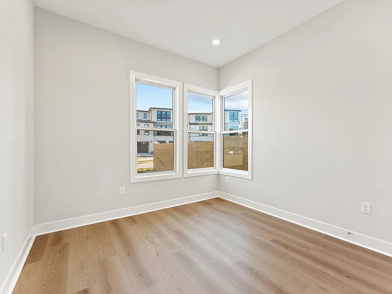 209 Stage — Photo 51
