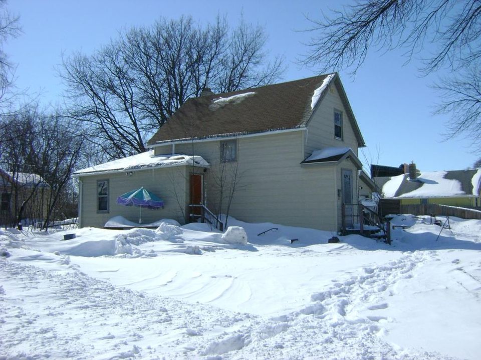 2nd image of 1203 1st Ave N