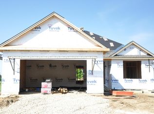 2398 Granite Cir NW, Rochester, MN 55901