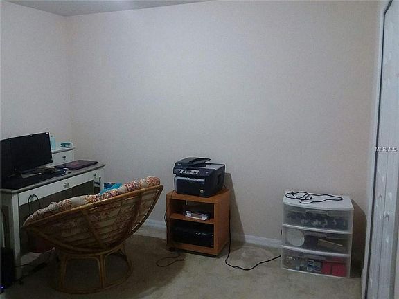 4th image of 7964 Carriage Pointe Dr