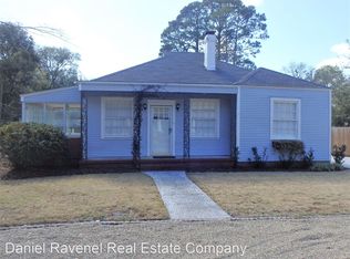 19 Bonaventure Rd, Savannah, GA 31404