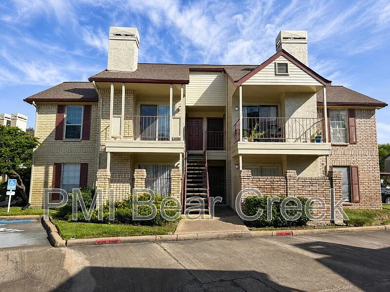 2120 El Paseo St #1808