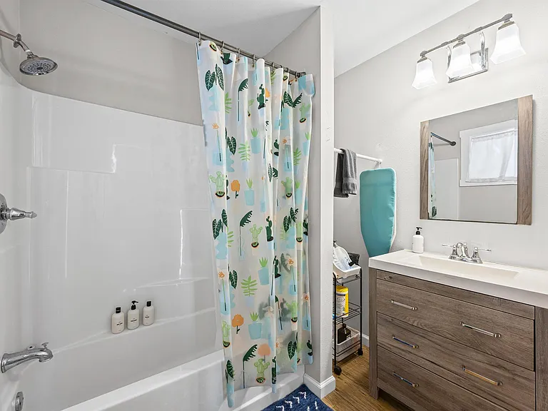 1137 Richardine Ave — Photo 10